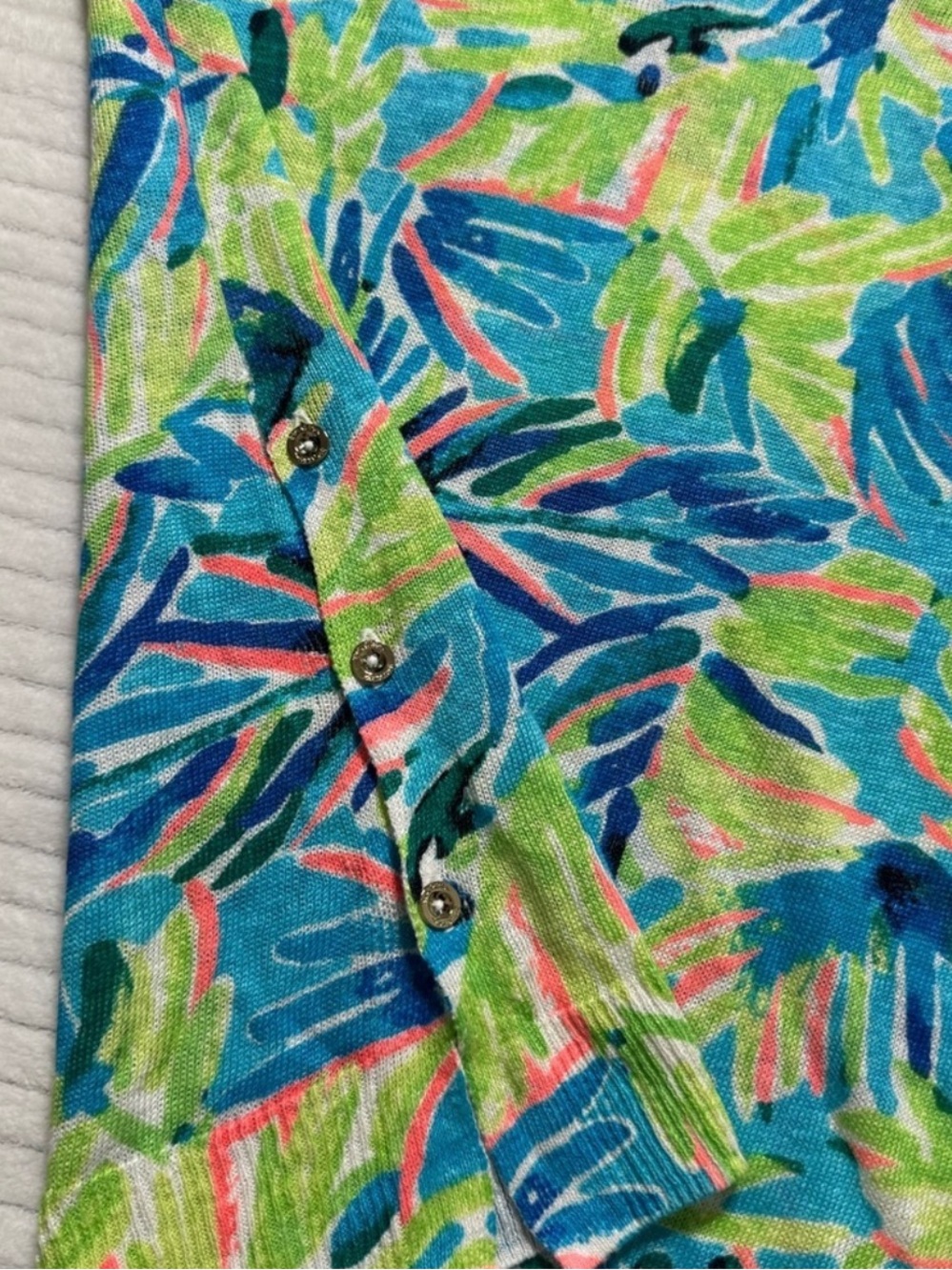 Lilly Pulitzer Blue Green Pink Tropical Leaf V-Neck Long Sleeve Top - Picture 7 of 11